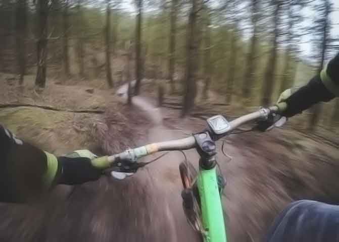 自动攻击网站工具下载